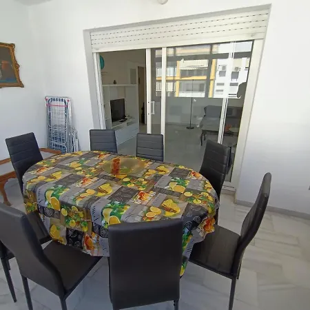 Suites Center Recinto Ferial Apartment