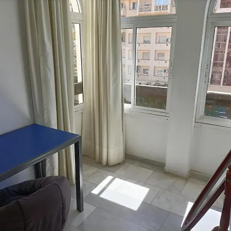 Apartment Suites Center Recinto Ferial