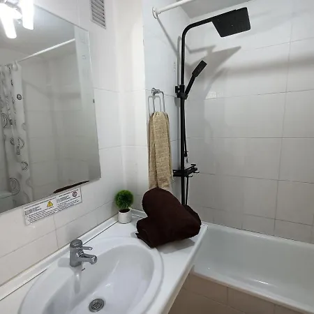 Suites Center Recinto Ferial * Fuengirola